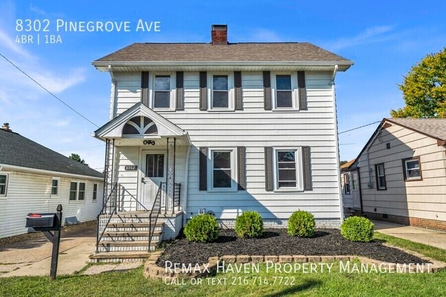 Primary Photo - 8302 Pinegrove Ave
