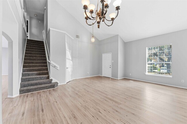 Building Photo - 3310 Bremerton Falls Dr