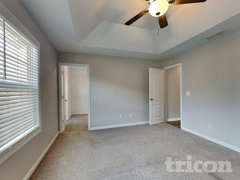 Building Photo - 250 Indian Lake Trail