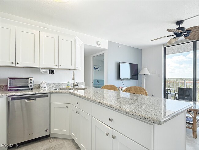 Building Photo - 8701 Estero Blvd