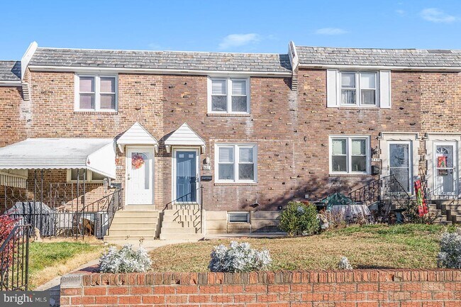 Building Photo - 861 Gainsboro Rd