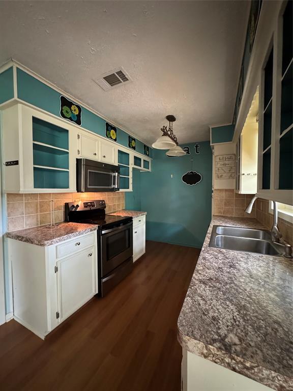 Building Photo - 624 Morrison Dr