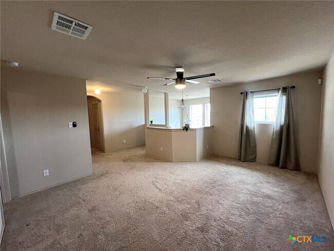 Building Photo - 1057 Clarkston Dr