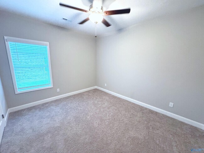Building Photo - 29419 Canoe Cir NW