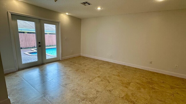 Building Photo - 13005 SW 119th Terrace