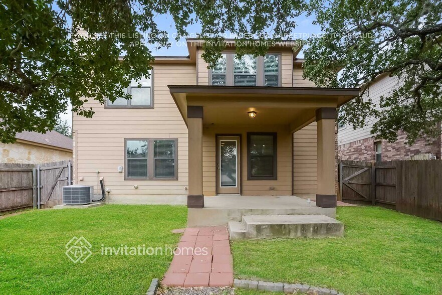 Building Photo - 826 Trilby