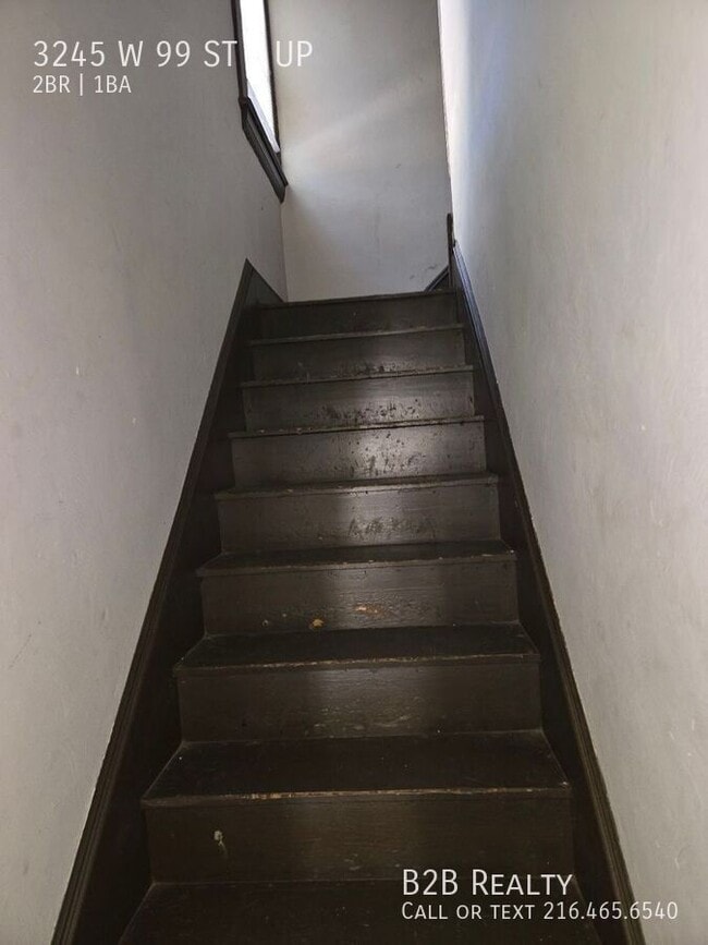 Building Photo - 3245 W 99th St