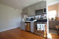 Building Photo - No Brokers Fee, New Kitchen, Laundry on a Site,