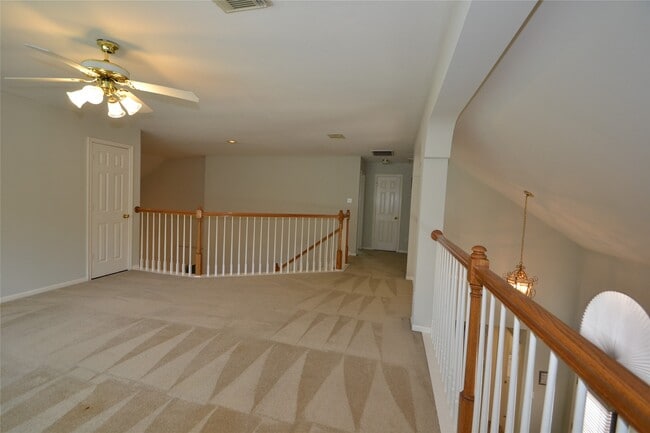 Building Photo - 15307 Amesbury Ln