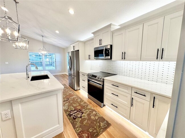 Building Photo - 17920 SW 66th Pl