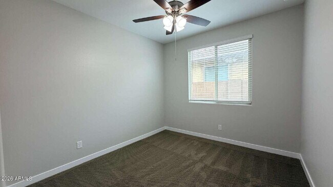 Building Photo - 1614 W Corral Rd