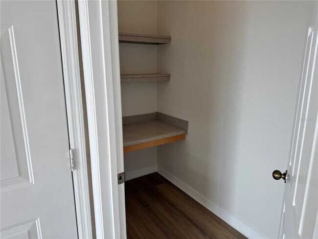 Building Photo - 1130 Villagio Cir