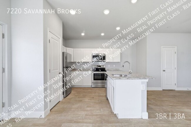 Building Photo - 7220 Savannah Brooks