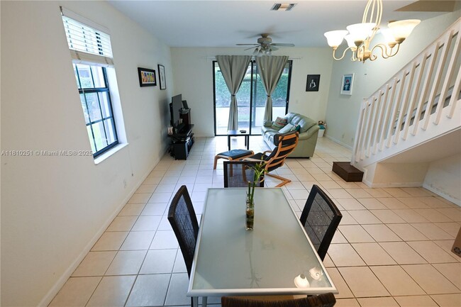 Building Photo - 3963 Orange Tree Ln