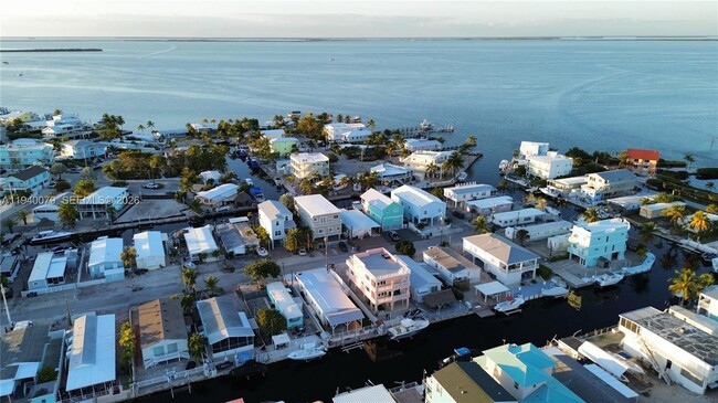 Building Photo - 1516 Aqueduct Ln