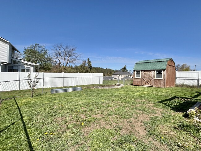 Building Photo - 346 S Jefferson St