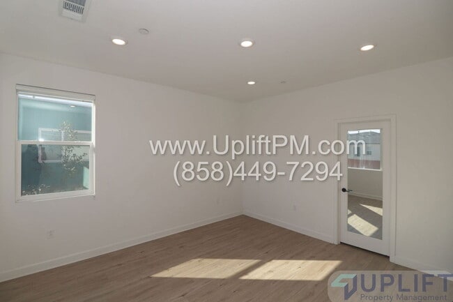 Building Photo - 1952 Infinity Ln