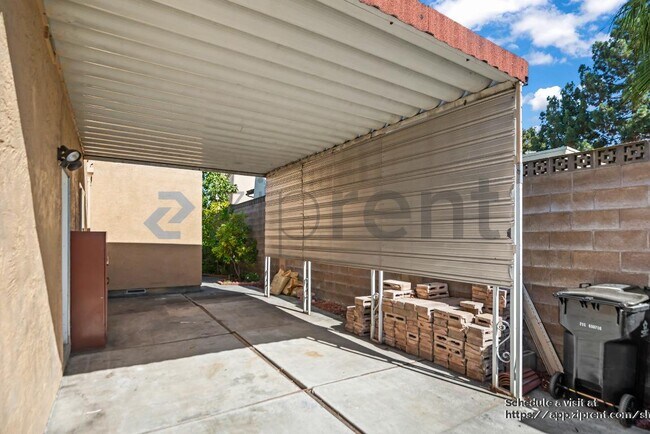 Building Photo - 41076 Davila Ct