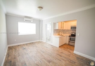 Building Photo - 53 NE 49th St