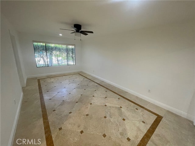 Building Photo - 22038 Vanowen St