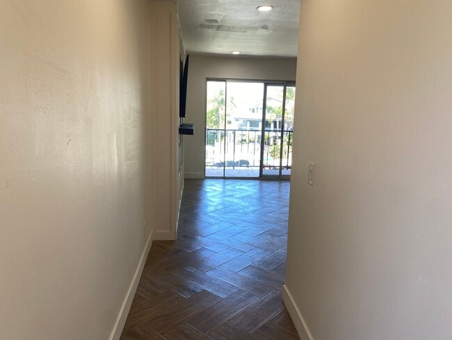 Building Photo - Canyon Lake View Condo Available!