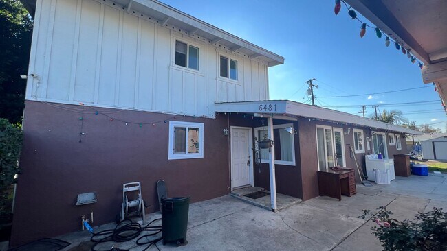 Building Photo - Cute 1 Bedroom Unit in Buena Park Tri-Plex