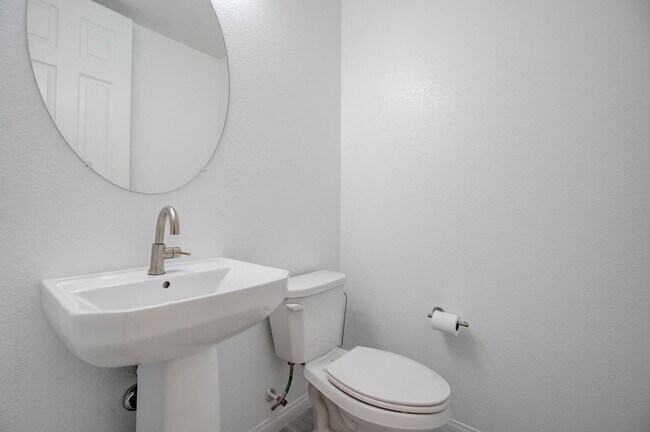 Building Photo - 111 Balsam Leaf Ct