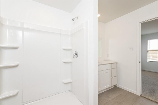 Building Photo - 12516 Huntington Rdg Wy