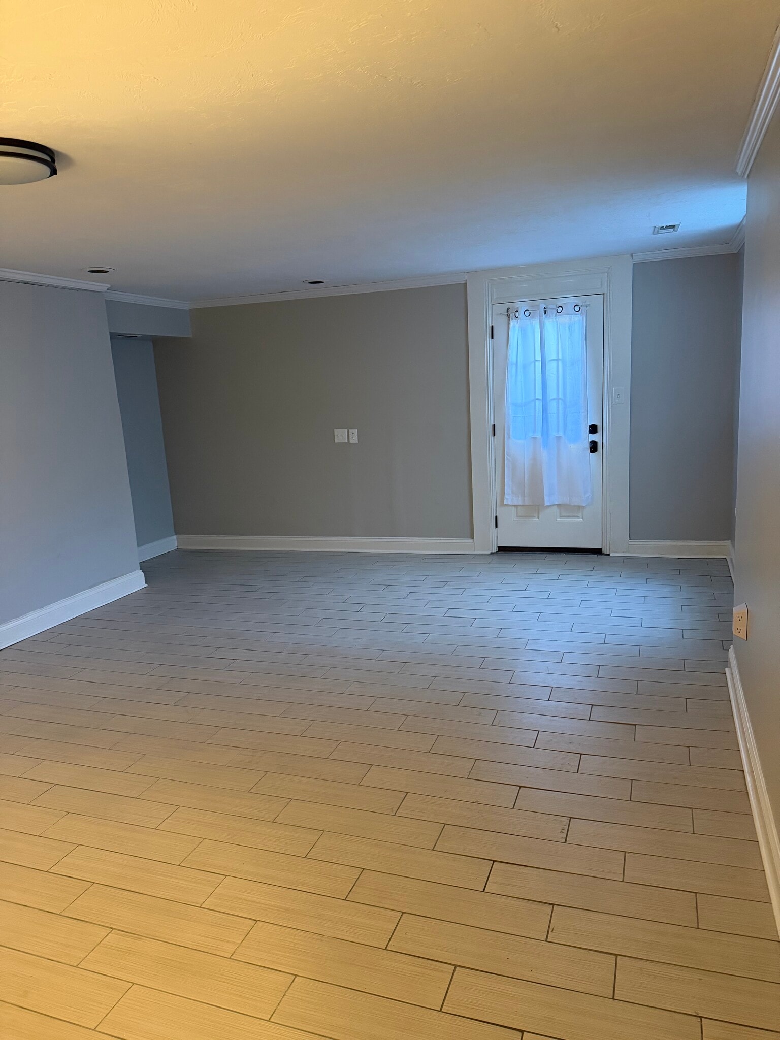 Living room - 2403 Upland Pl