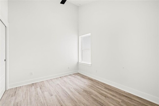 Building Photo - 21201 Portsmouth Cove