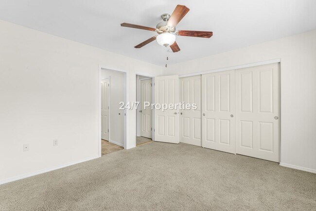 Building Photo - Enticing 3 Bed 1.5 Bath home in NE Salem!