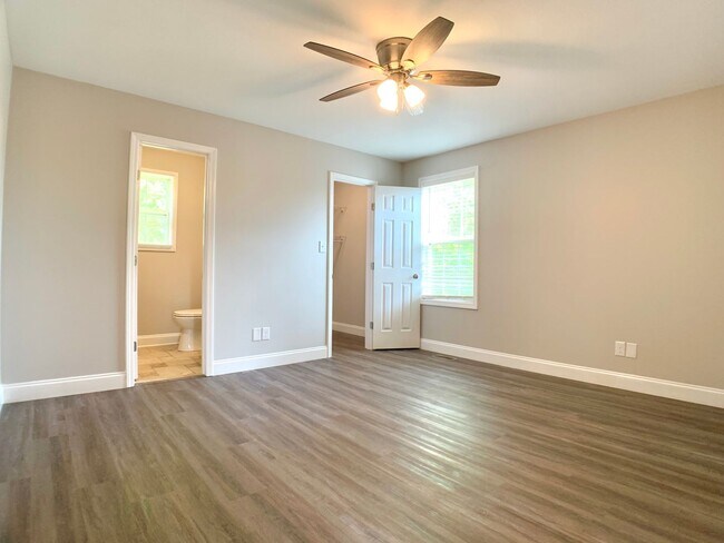 Building Photo - 1764 Cranwell Ct