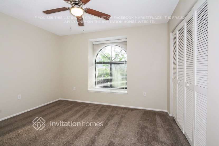 Building Photo - 7806 38th Ct E
