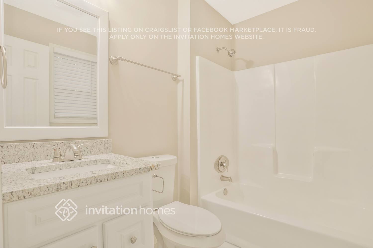 Building Photo - 2404 Hillboro Cir S W