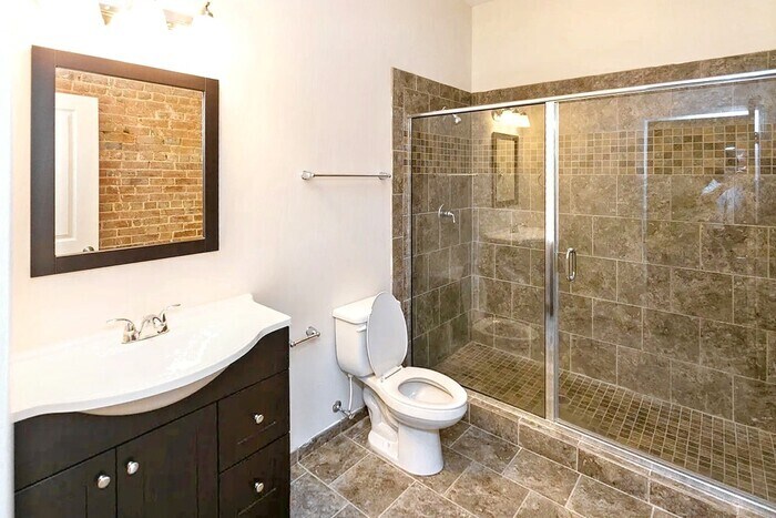 Building Photo - 215 N Court St