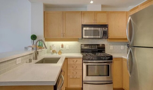 Building Photo - 1277 Kettner Blvd