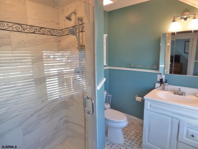 Building Photo - 875 Stenton Pl