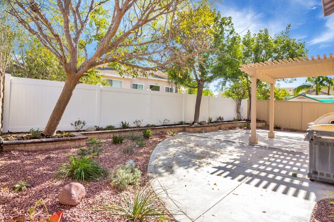 Building Photo - Single Family Dream Home in Trabuco Canyon