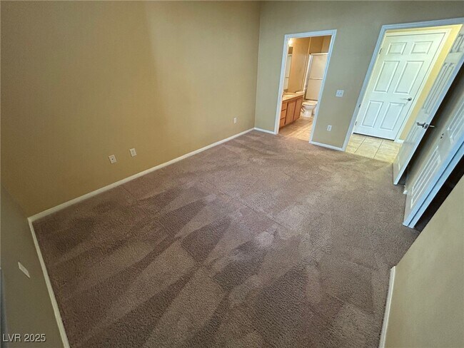 Building Photo - 10550 W Alexander Rd