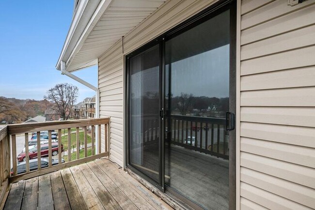 Building Photo - 11812 Arbor St