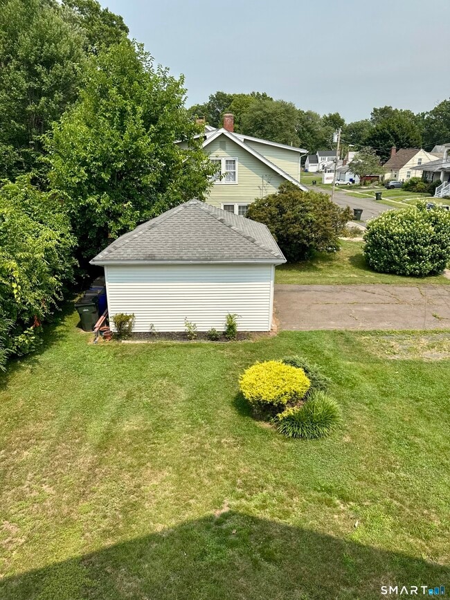 Building Photo - 144 Wolcott Hill Rd