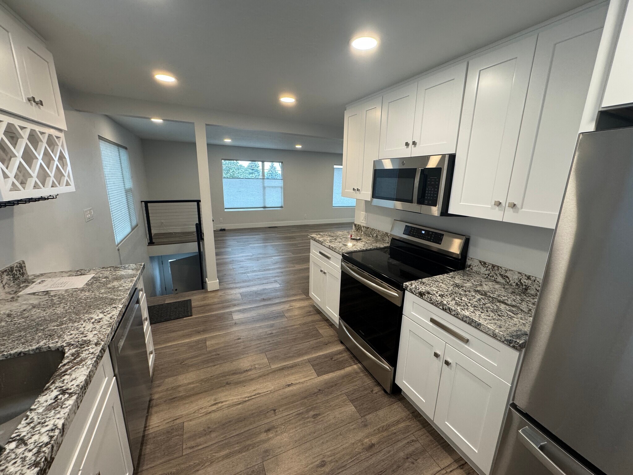 Building Photo - 7765 S 3500 E