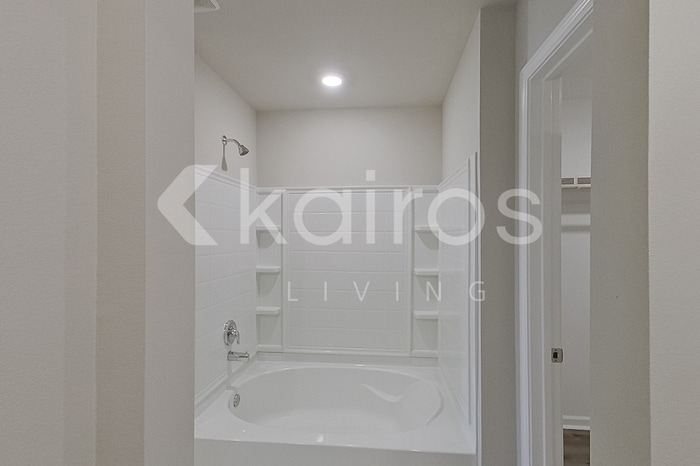 Building Photo - 117 ORTHELLO COURT