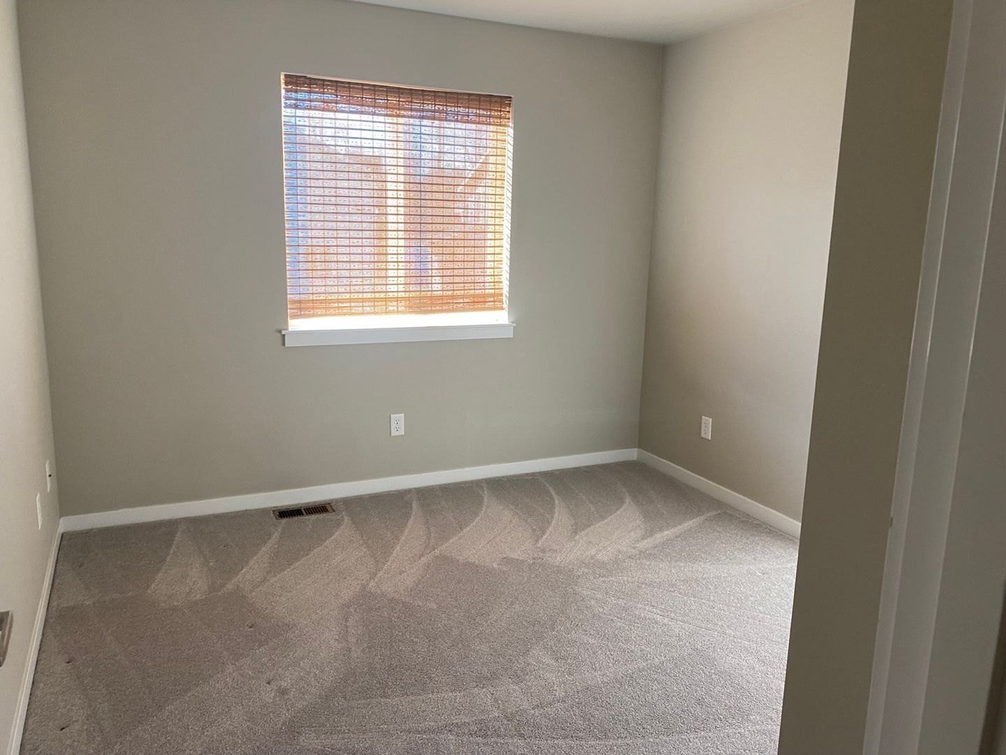 Building Photo - 1967 Calico Loop