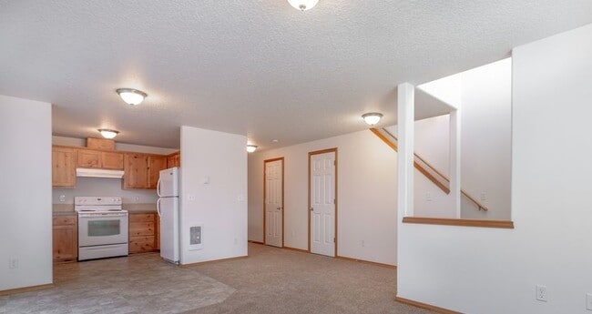Building Photo - 2356 E 3rd St