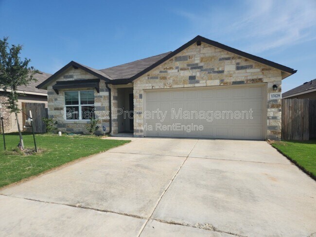 Building Photo - 13129 Whisper Bnd