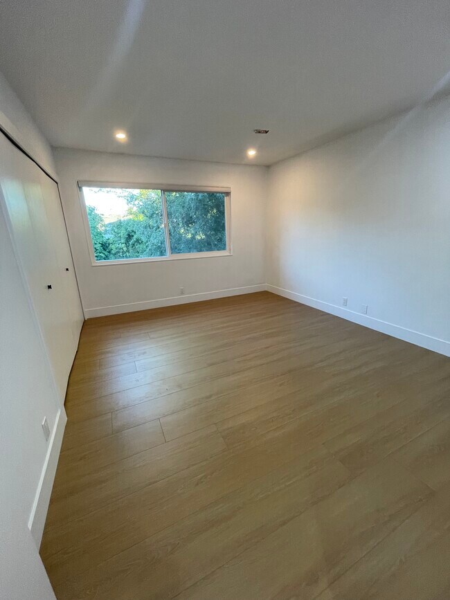 Building Photo - 29516 Quailwood Dr