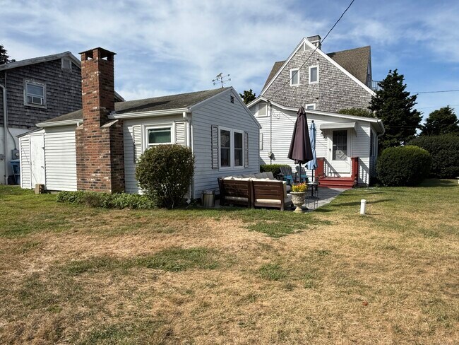 Primary Photo - 2 Reed Ave