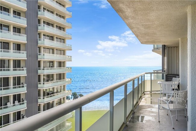 Primary Photo - 3554 Ocean Dr