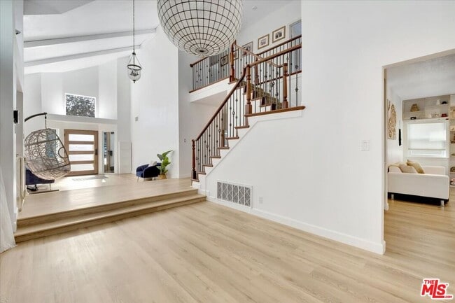Building Photo - 7939 W 80th St
